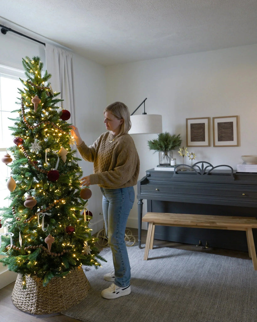 5 Budget-Friendly Ways to Decorate Seasonally