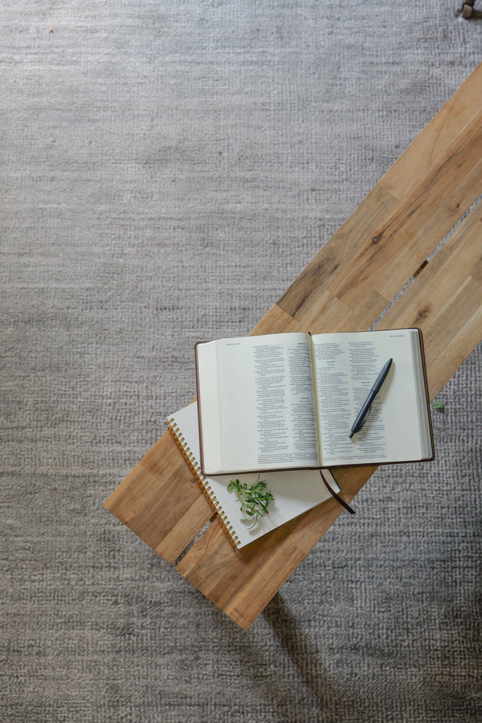 5 Ways to Incorporate More Scripture into Your Home